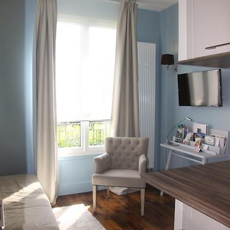 Cote Marne Apartment Шампини сюр Марн Стая снимка