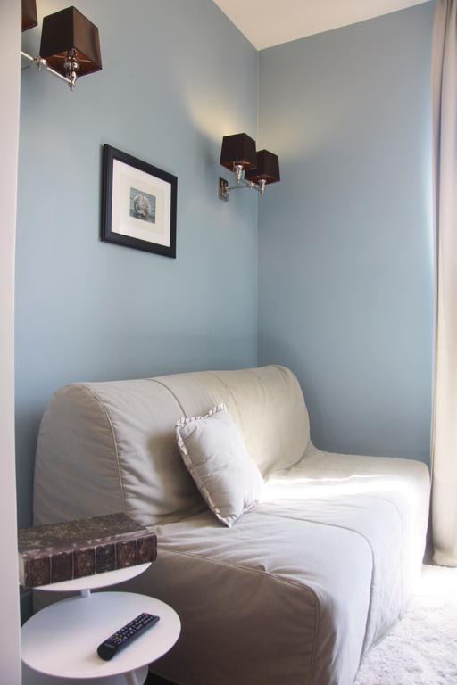 Cote Marne Apartment Шампини сюр Марн Стая снимка
