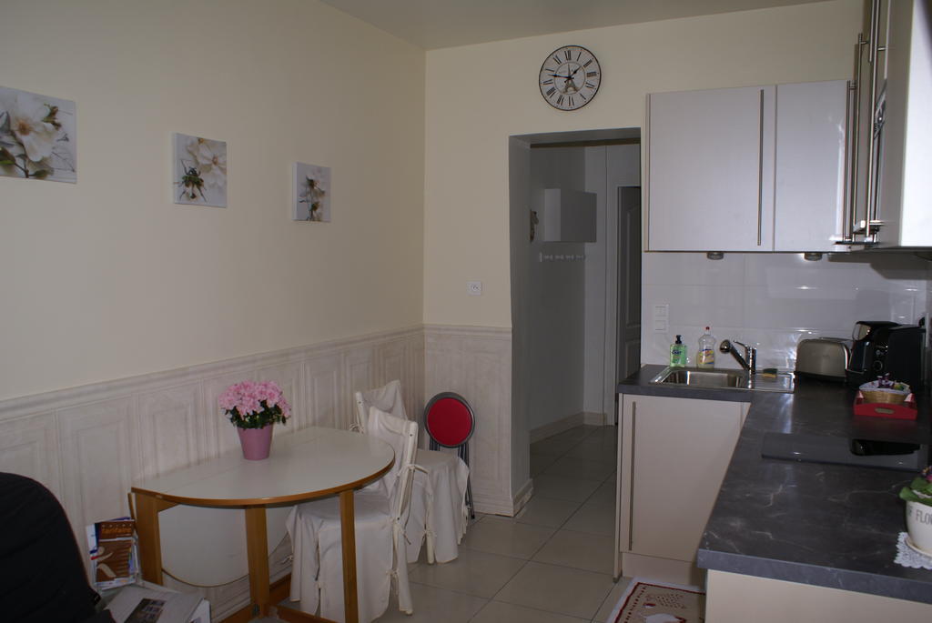 Cote Marne Apartment Шампини сюр Марн Екстериор снимка