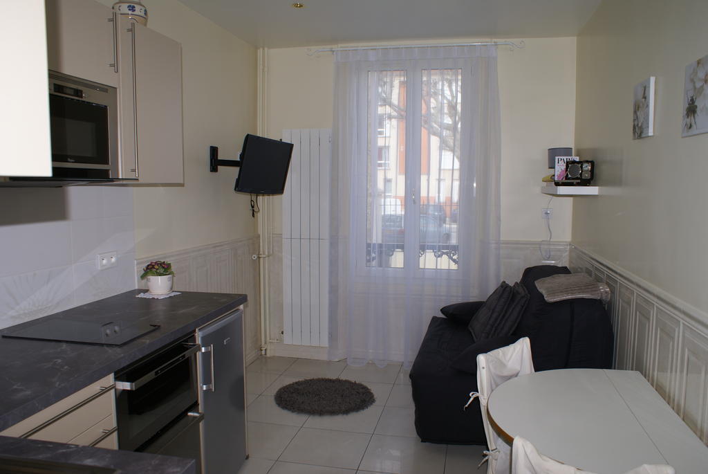 Cote Marne Apartment Шампини сюр Марн Екстериор снимка